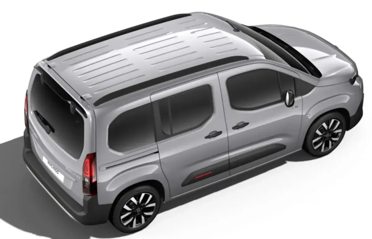 Neu Citroën Berlingo XTR 131 PS (96 kW) 2026 Stahlgrau metallic Van / Kleinbus