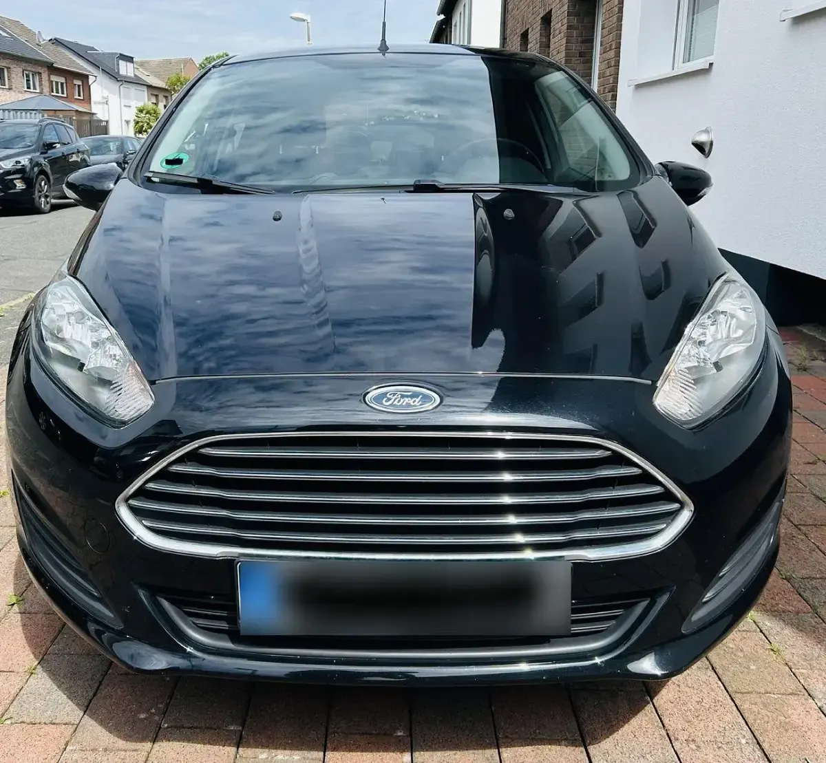 Gebraucht Ford Fiesta Trend 80 PS (58 kW) 2013 Schwarz Limousine