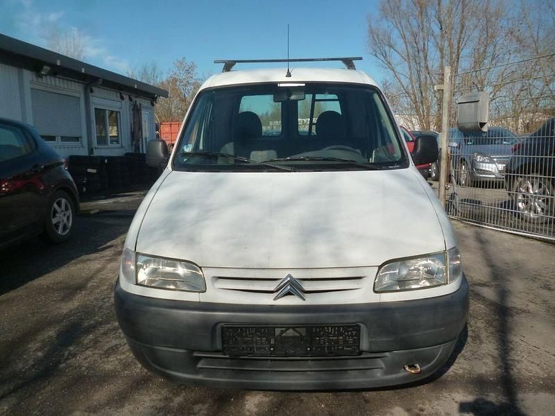 Gebraucht Citroën Berlingo 60 PS (44 kW) 2002 Weiß Van / Kleinbus