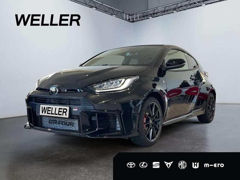 Schwarz Neu 2025 Toyota Yaris Kleinwagen | 48.480 € (Guter Preis) - Bild 1/3