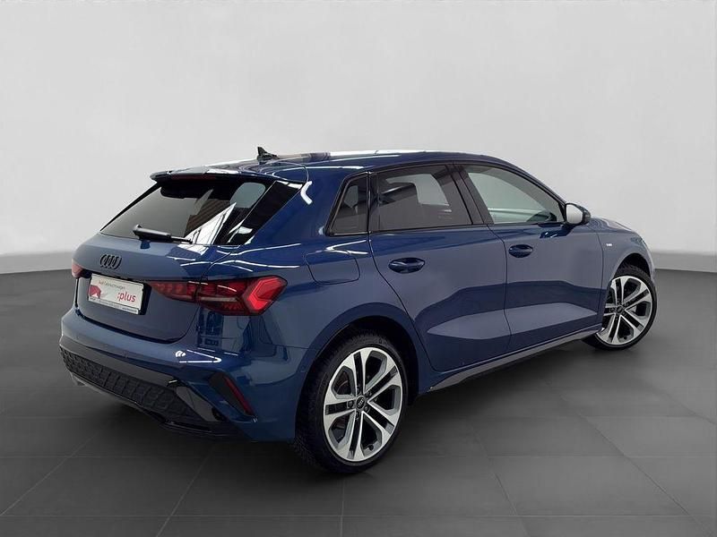 Gebraucht Audi A3 S-Line 204 PS (150 kW) 2025 Blau Limousine