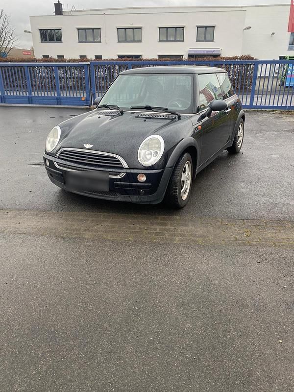 Second-hand Mini Cooper 90 CP (66 kW) 2001 Negru Hatchback