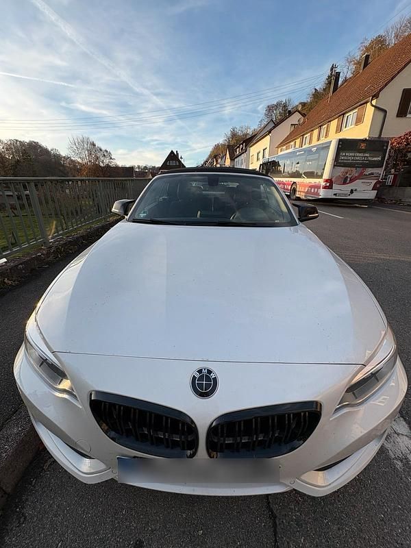 Gebraucht BMW 218 Advantage 136 PS (100 kW) 2015 Weiß Cabrio