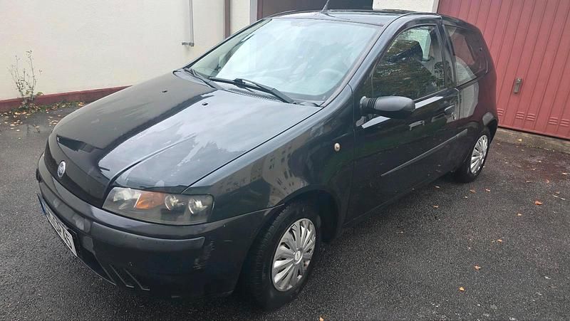 Schwarz Gebraucht 2003 Fiat Punto Dynamic Kleinwagen | 1.150 € (Fairer Preis) - Bild 1/4