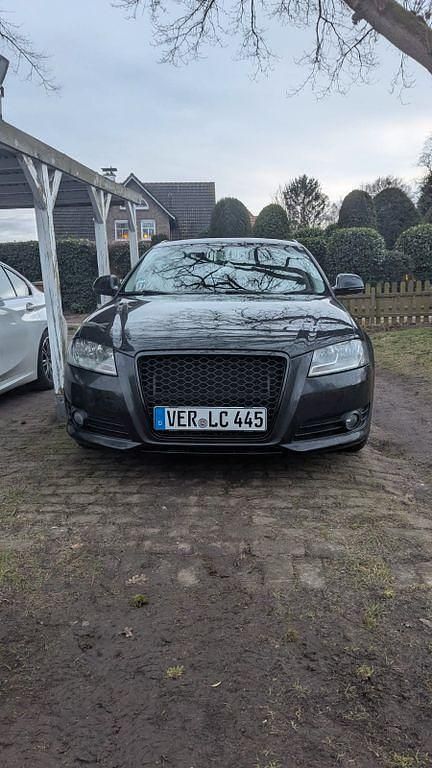 Gebraucht Audi A3 Ambition 105 PS (77 kW) 2010 Schwarz Kleinwagen