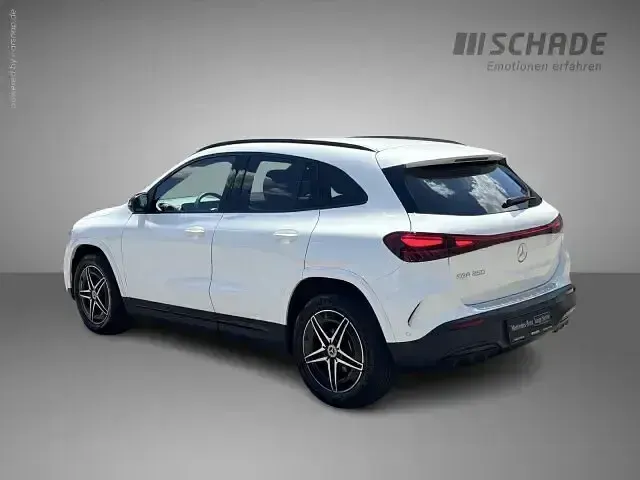 Gebraucht Mercedes EQA250 AMG line 150 kW (204 PS) 2025 Weiß SUV