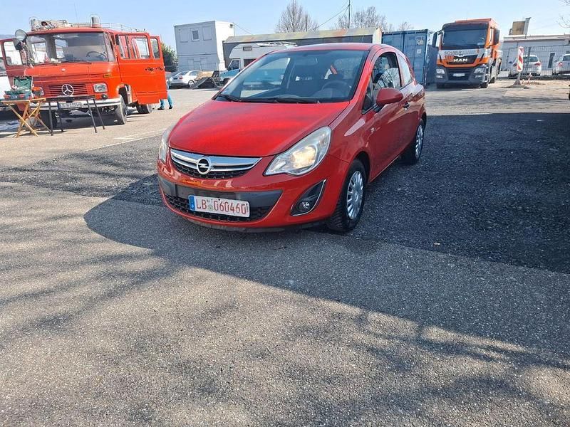 Gebraucht Opel Corsa Selection 69 PS (50 kW) 2014 Rot Kleinwagen