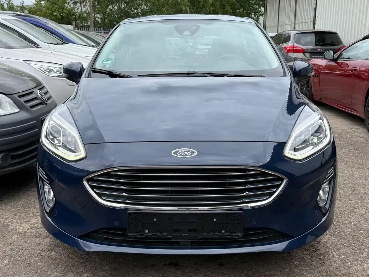 Gebraucht Ford Fiesta Titanium 125 PS (91 kW) 2020 Blau Kleinwagen