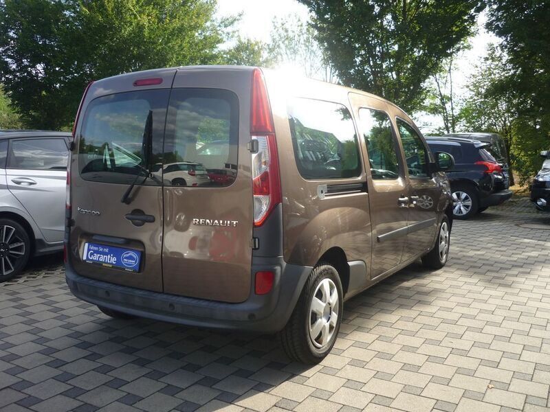 Gebraucht Renault Kangoo 109 PS (80 kW) 2015 Braun Van / Kleinbus
