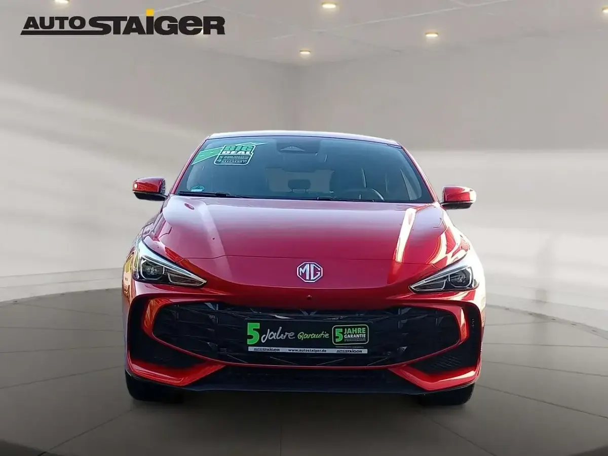 Gebraucht MG MG3 Luxury 194 PS (142 kW) 2024 Diamond red Kleinwagen
