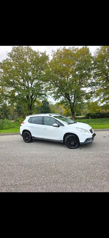 Gebraucht Peugeot 2008 92 PS (67 kW) 2014 Weiß SUV