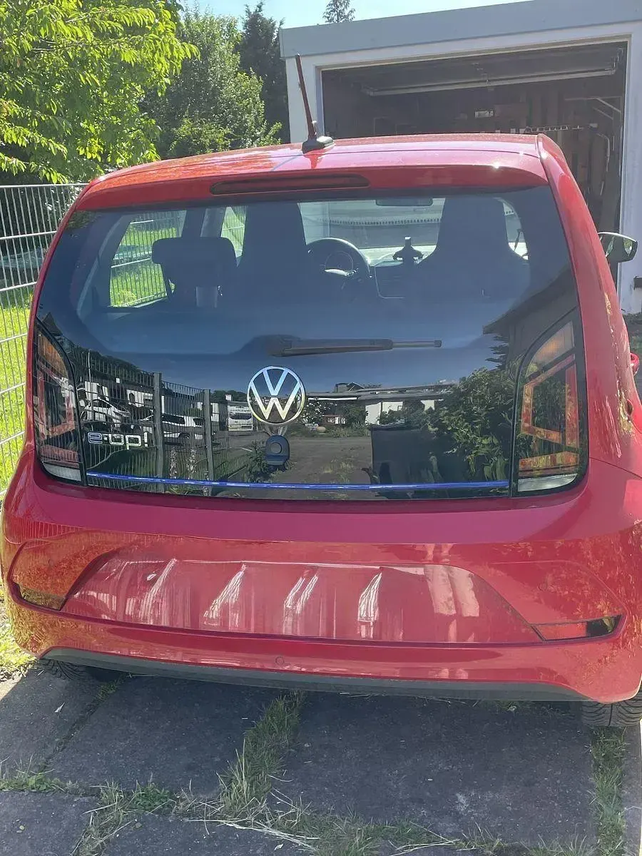 Gebraucht VW e-up! Style 61 kW (83 PS) 2020 Rot Kleinwagen