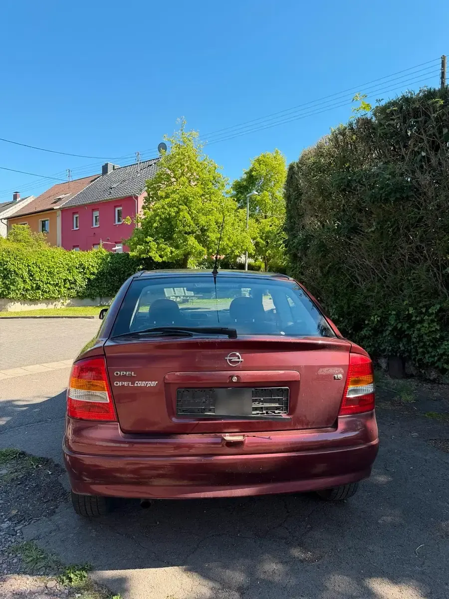 Gebraucht Opel Astra 86 PS (63 kW) 2000 Rot Kleinwagen