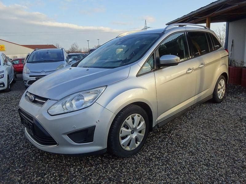 Grau Gebraucht 2013 Ford Grand C-Max Trend Van / Kleinbus | 3.700 € (Guter Preis) - Bild 1/4