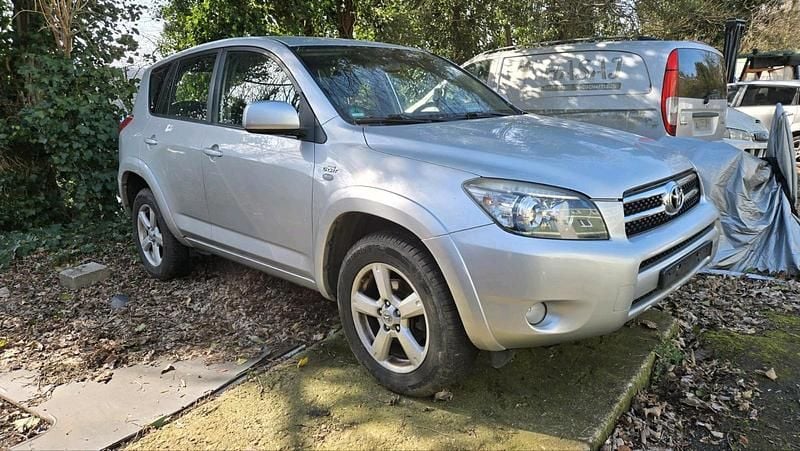 Gebraucht Toyota RAV4 177 PS (130 kW) 2007 Grau SUV