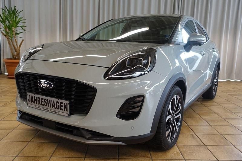Używany Ford Puma Titanium 155 KM (114 kW) 2025 Szary SUV