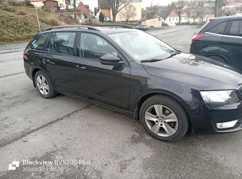 Gebraucht Skoda Octavia 140 PS (102 kW) 2014 Schwarz Kleinwagen