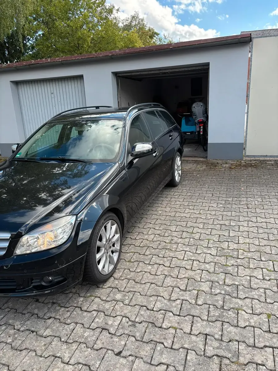 Gebraucht Mercedes C220 170 PS (125 kW) 2008 Schwarz Kombi
