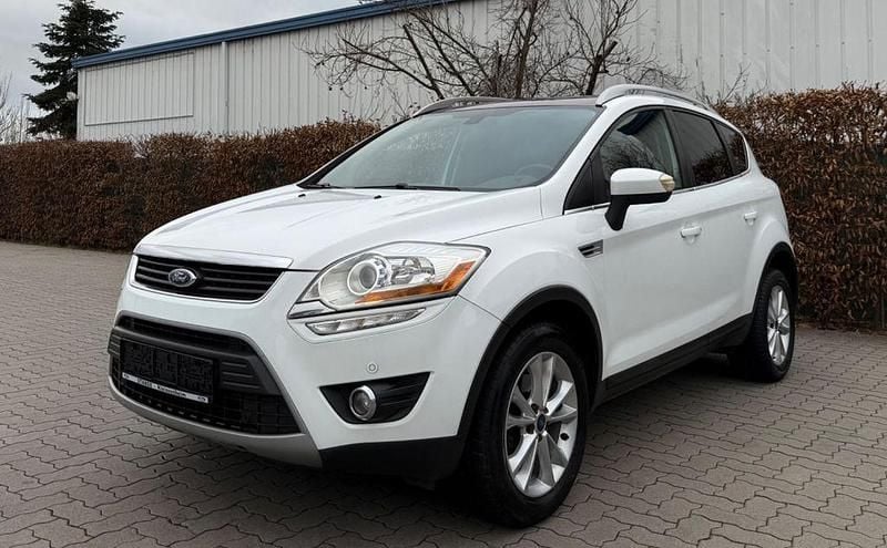 Weiß Gebraucht 2012 Ford Kuga Titanium SUV | 5.300 € (Fairer Preis) - Bild 1/4