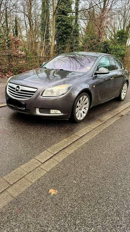 Gebraucht Opel Insignia Cosmo 140 PS (102 kW) 2009 Grau Limousine