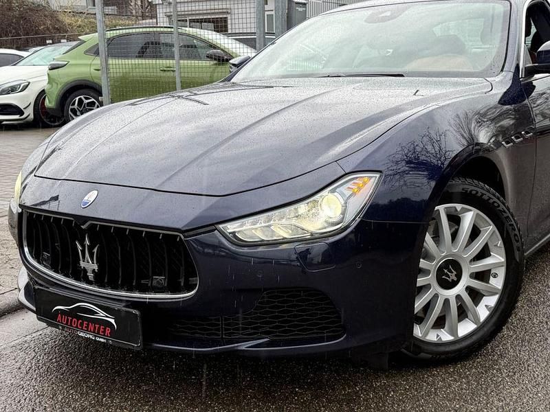 Gebraucht Maserati Ghibli 349 PS (256 kW) 2017 Blau Limousine