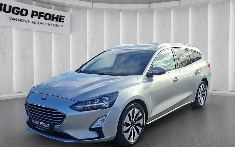 Gebraucht Ford Focus Cool & Connect 120 PS (88 kW) 2020 Silber Kombi