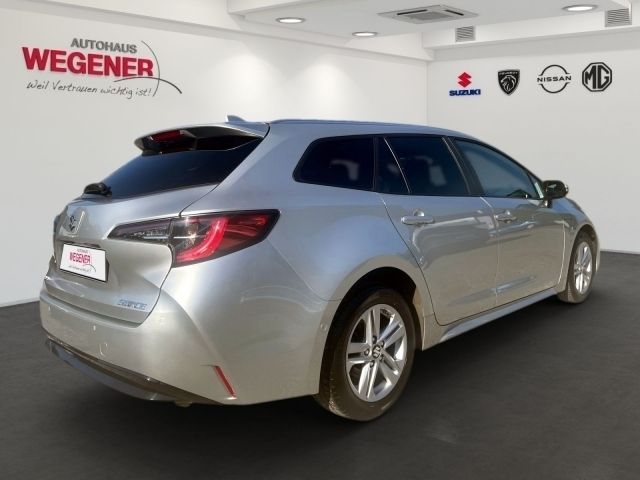 Gebraucht Suzuki Swace 122 PS (89 kW) 2021 Precious silver metallic Kombi