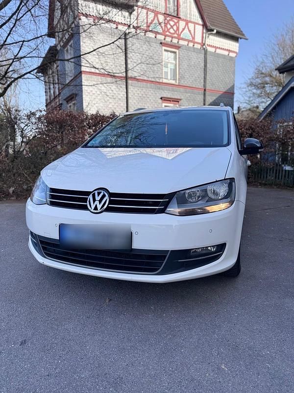 Gebraucht VW Sharan 2014 Weiß Van / Kleinbus