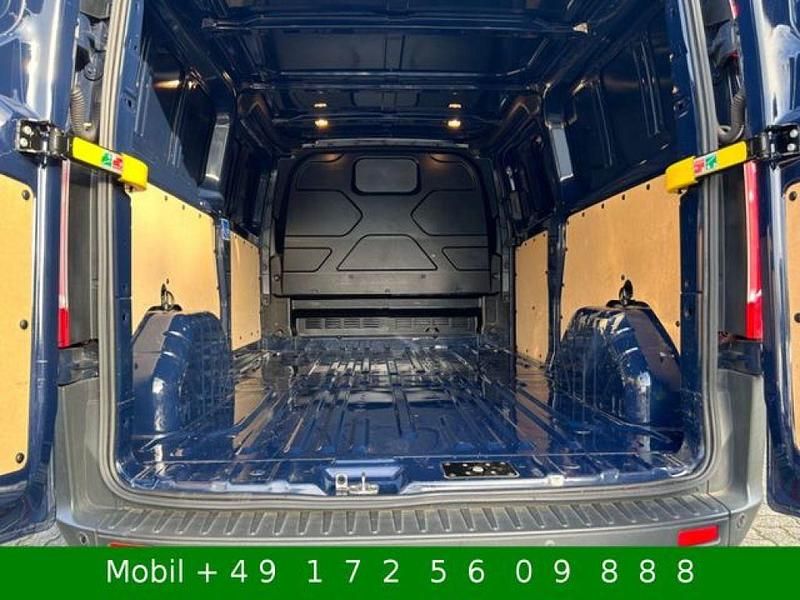 Gebraucht Ford Transit Custom Trend 131 PS (96 kW) 2017 Blazerblau Van