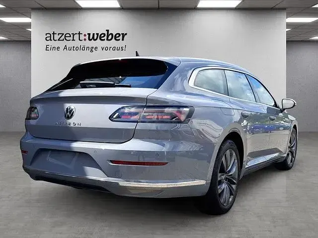 Gebraucht VW Arteon Elegance 150 PS (110 kW) 2023 Mondsteingrau Limousine