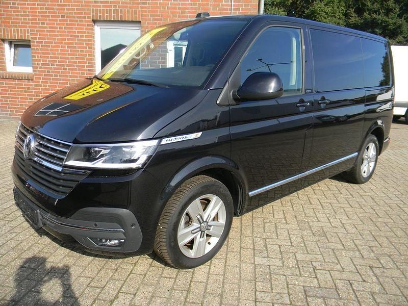 Second-hand VW Multivan 199 CP (146 kW) 2020 Negru Monovolum