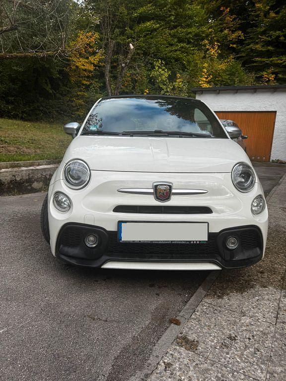 Weiß Gebraucht 2016 Abarth 595C Turismo Cabrio | 14.800 € (Fairer Preis) - Bild 1/4