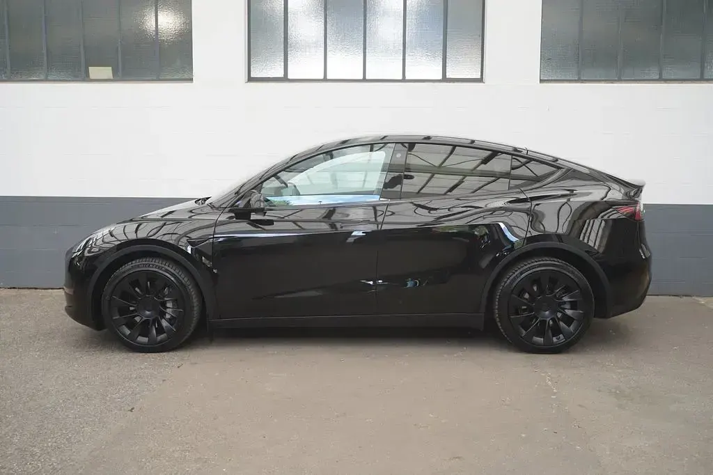 Gebraucht Tesla Model Y Long Range AWD 378 kW (514 PS) 2022 Schwarz SUV