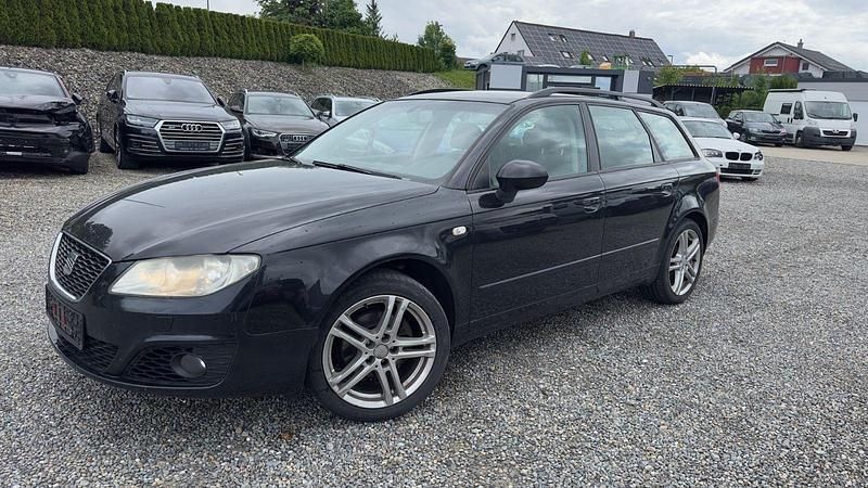 Schwarz Gebraucht 2012 Seat Exeo Style Kombi | 2.995 € (Guter Preis) - Bild 1/4