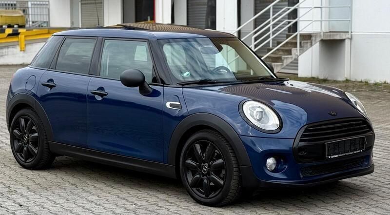 Blau Gebraucht 2014 Mini Cooper D Kleinwagen | 9.999 € - Bild 1/4