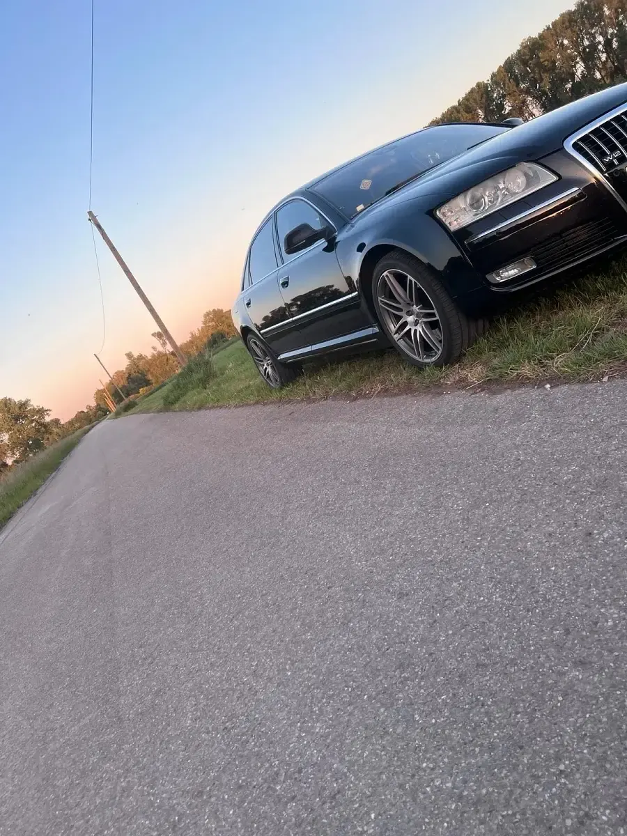 Gebraucht Audi A8L W12 450 PS (330 kW) 2009 Braun Limousine