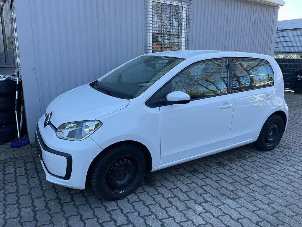 Używany VW up! 65 KM (47 kW) 2020 Biały Hatchback