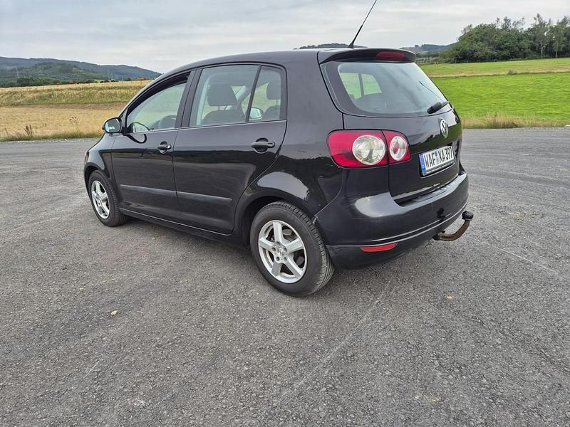 Gebraucht VW Golf IV 115 PS (84 kW) 2005 Schwarz Kleinwagen