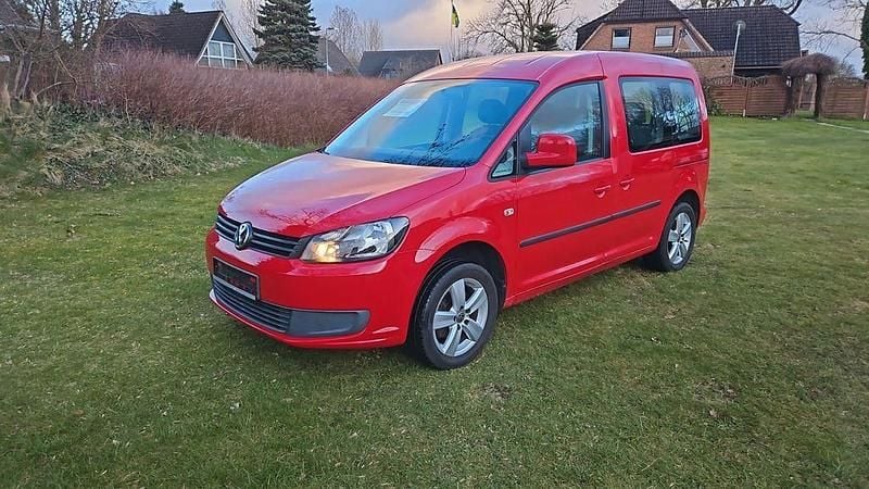 Gebraucht VW Caddy 105 PS (77 kW) 2012 Rot Van / Kleinbus