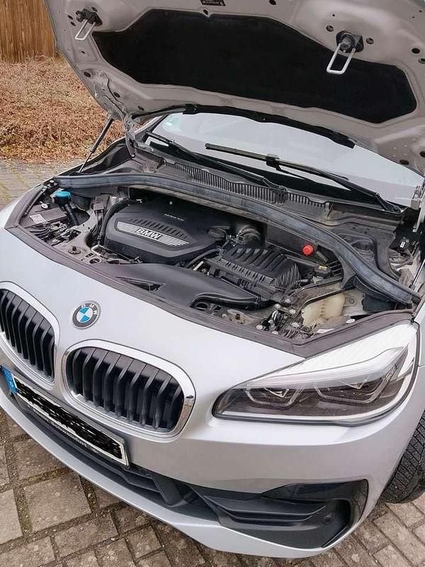 Używany BMW 218 Advantage 150 KM (110 kW) 2020 Srebrny Coupe