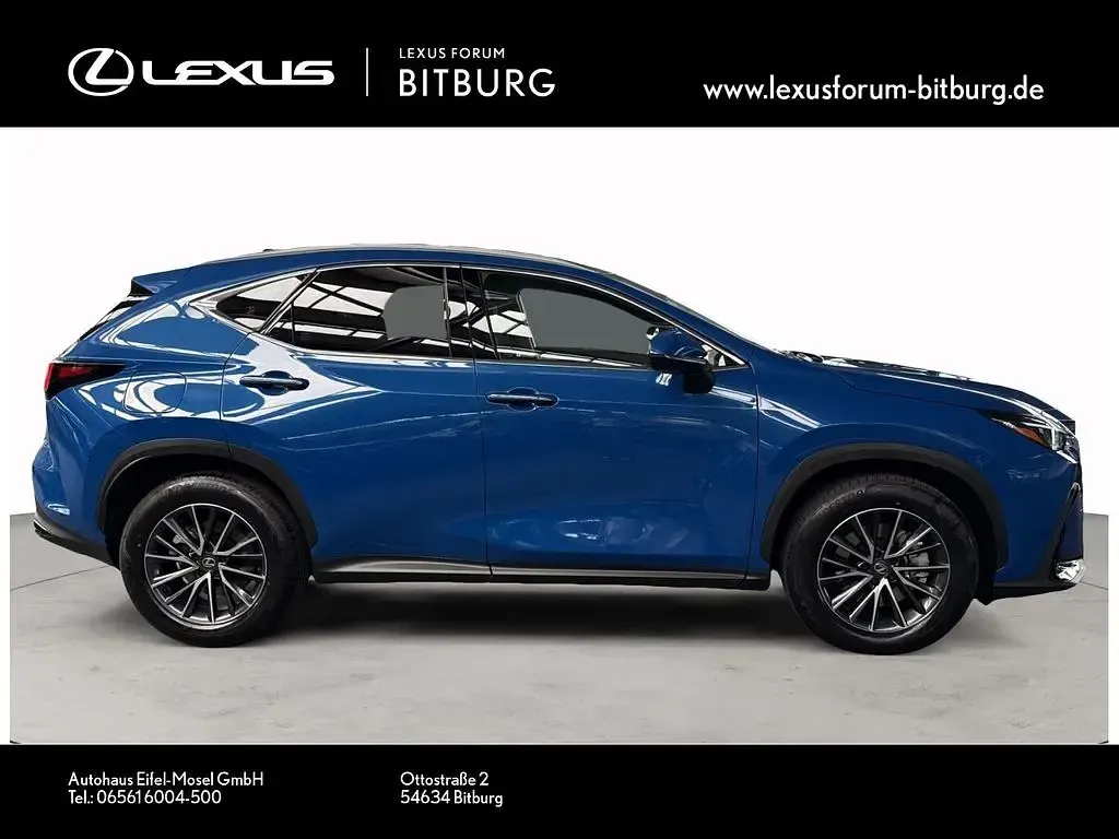 Neu Lexus NX450h+ E-FOUR Executive Line 309 PS (227 kW) 2026 Blau SUV