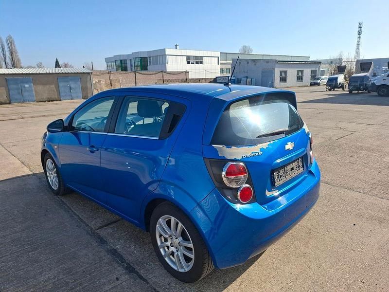 Gebraucht Chevrolet Aveo LTZ 116 PS (85 kW) 2012 Blau Kleinwagen