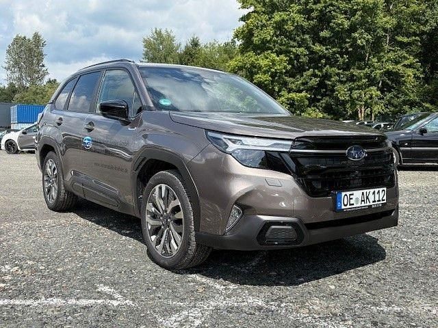 Gebraucht Subaru Forester Platinum 136 PS (100 kW) 2025 Brilliant bronze SUV