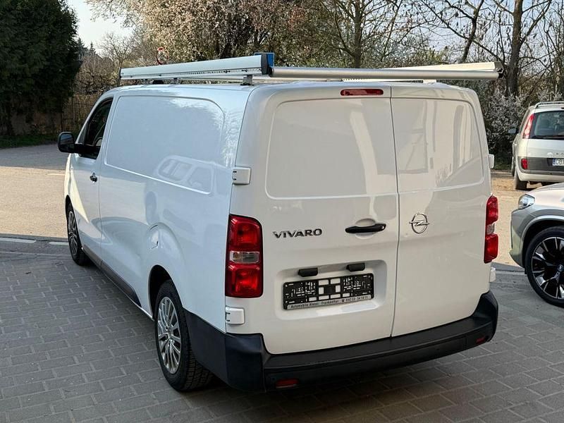 Gebraucht Opel Vivaro Edition 122 PS (89 kW) 2022 Weiß Van / Kleinbus