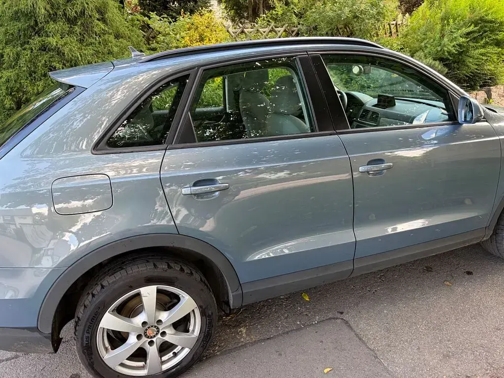 Gebraucht Audi Q3 170 PS (125 kW) 2012 Blau SUV