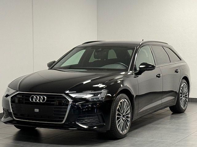 Gebraucht Audi A6 Ambiente 299 PS (219 kW) 2021 Schwarz Kombi