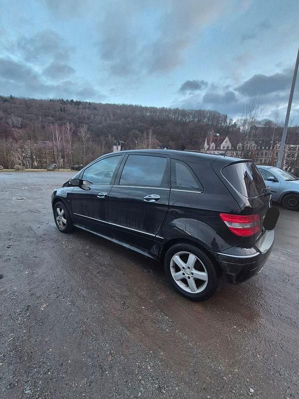 Gebraucht Mercedes B200 193 PS (141 kW) 2005 Schwarz Van / Kleinbus