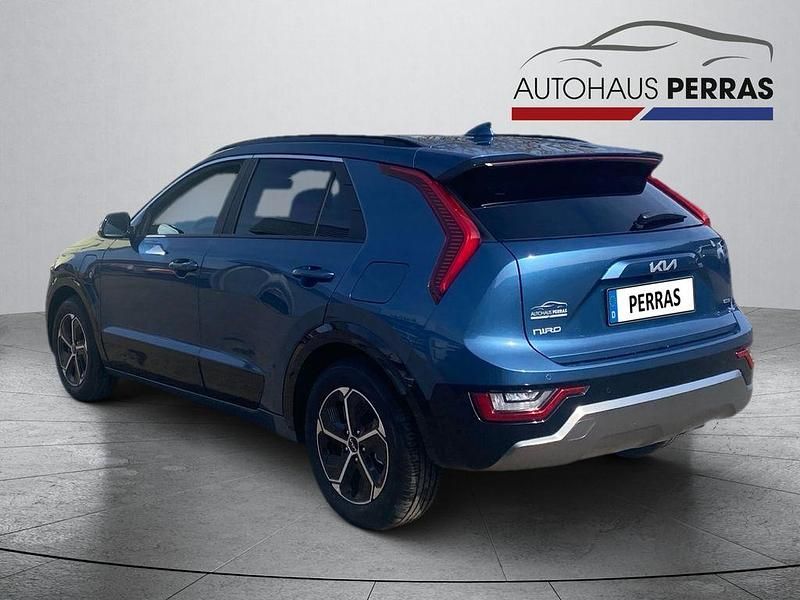 Gebraucht Kia Niro 182 PS (133 kW) 2025 Mineralblau SUV