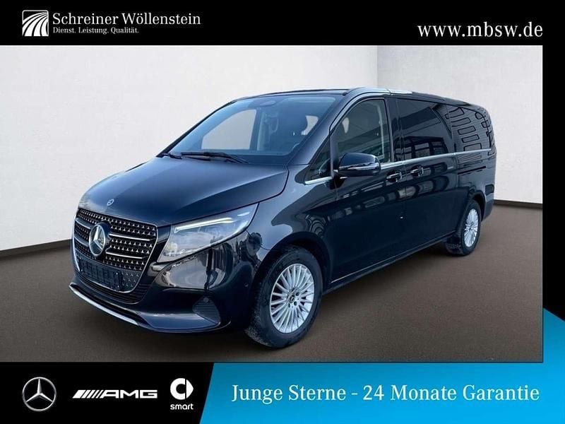 Gebraucht Mercedes V300 Avantgarde 237 PS (174 kW) 2024 Obsidianschwarz Van / Kleinbus