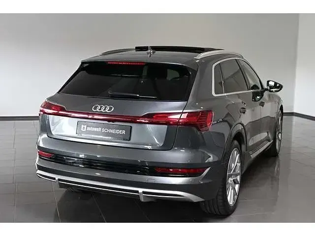 Gebraucht Audi e-tron S-Line 300 kW (408 PS) 2020 SUV
